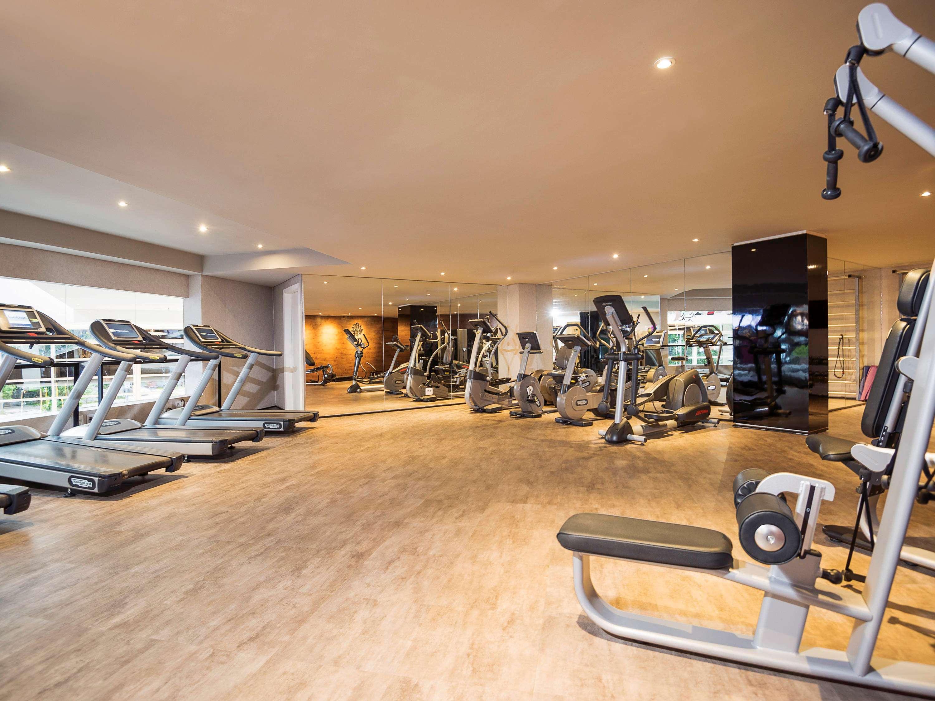 Grand Mercure Sao Paulo Vila Olimpia Zewnętrze zdjęcie The gym at the hotel